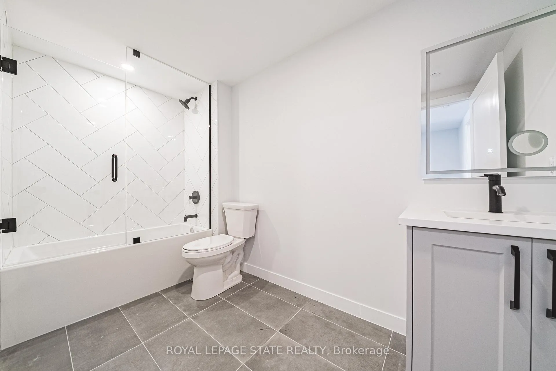 Photo 13 of Unit 206, 555 Sanatorium Road, Hamilton, Mountview — HOMEH