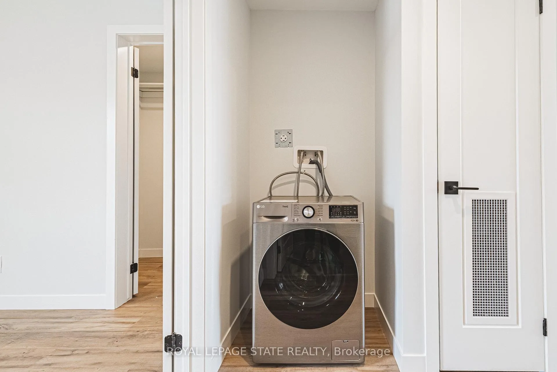 Photo 14 of Unit 206, 555 Sanatorium Road, Hamilton, Mountview — HOMEH
