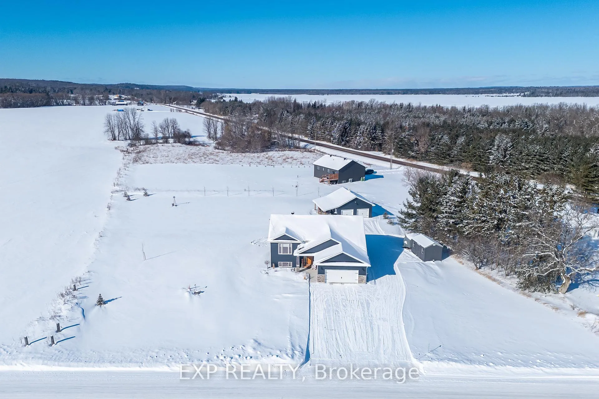 Photo 3 of 24 Humphries Road, Horton, Horton Twp — HOMEH