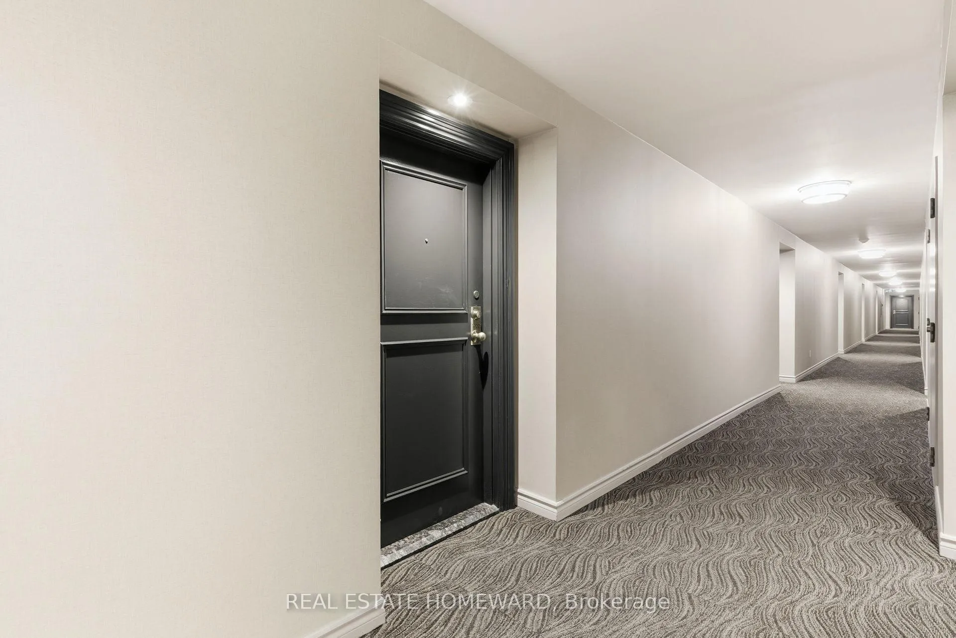 Photo 9 of Unit 1002, 4 Park Vista, Toronto, O'Connor-Parkview — HOMEH