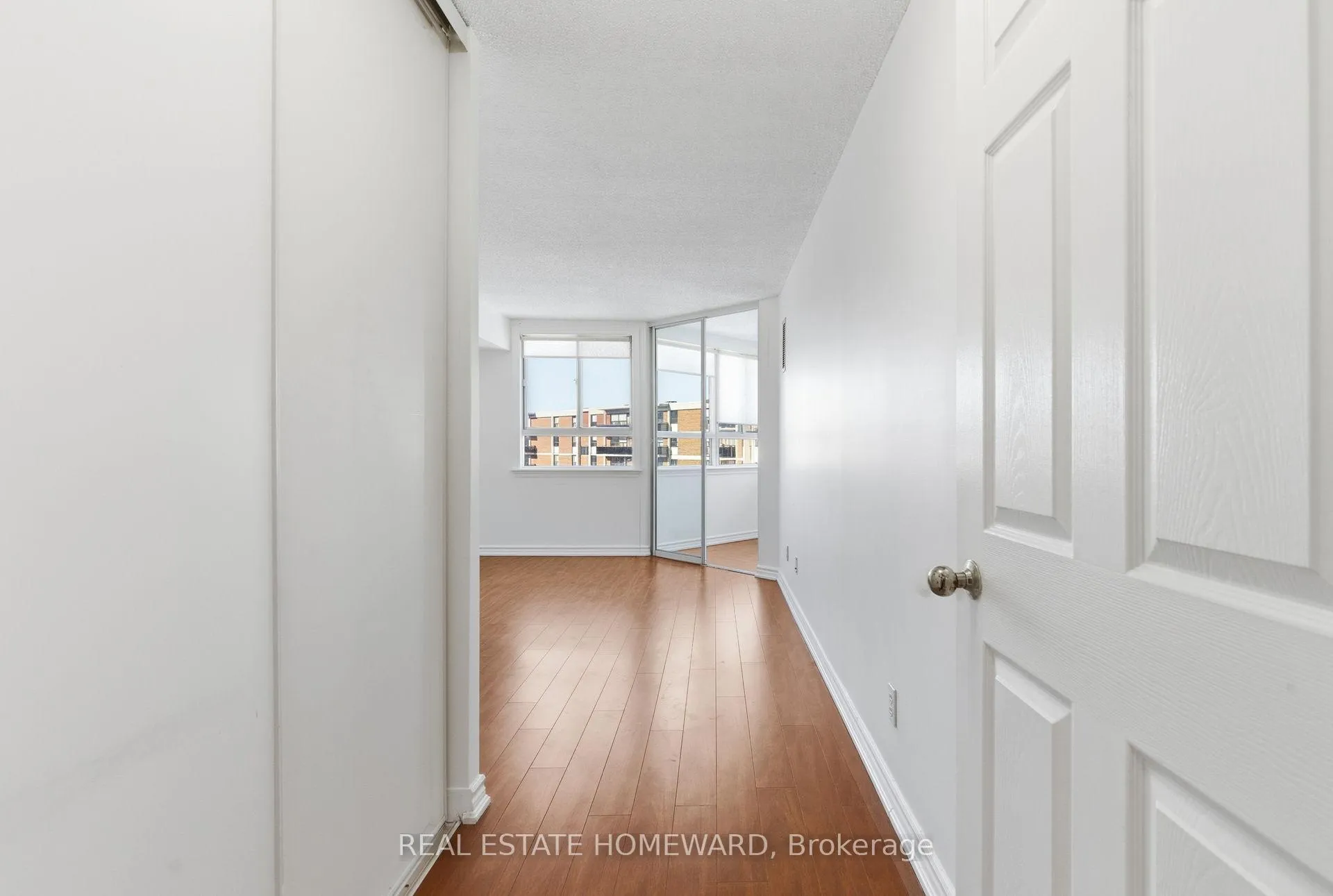 Photo 29 of Unit 1002, 4 Park Vista, Toronto, O'Connor-Parkview — HOMEH