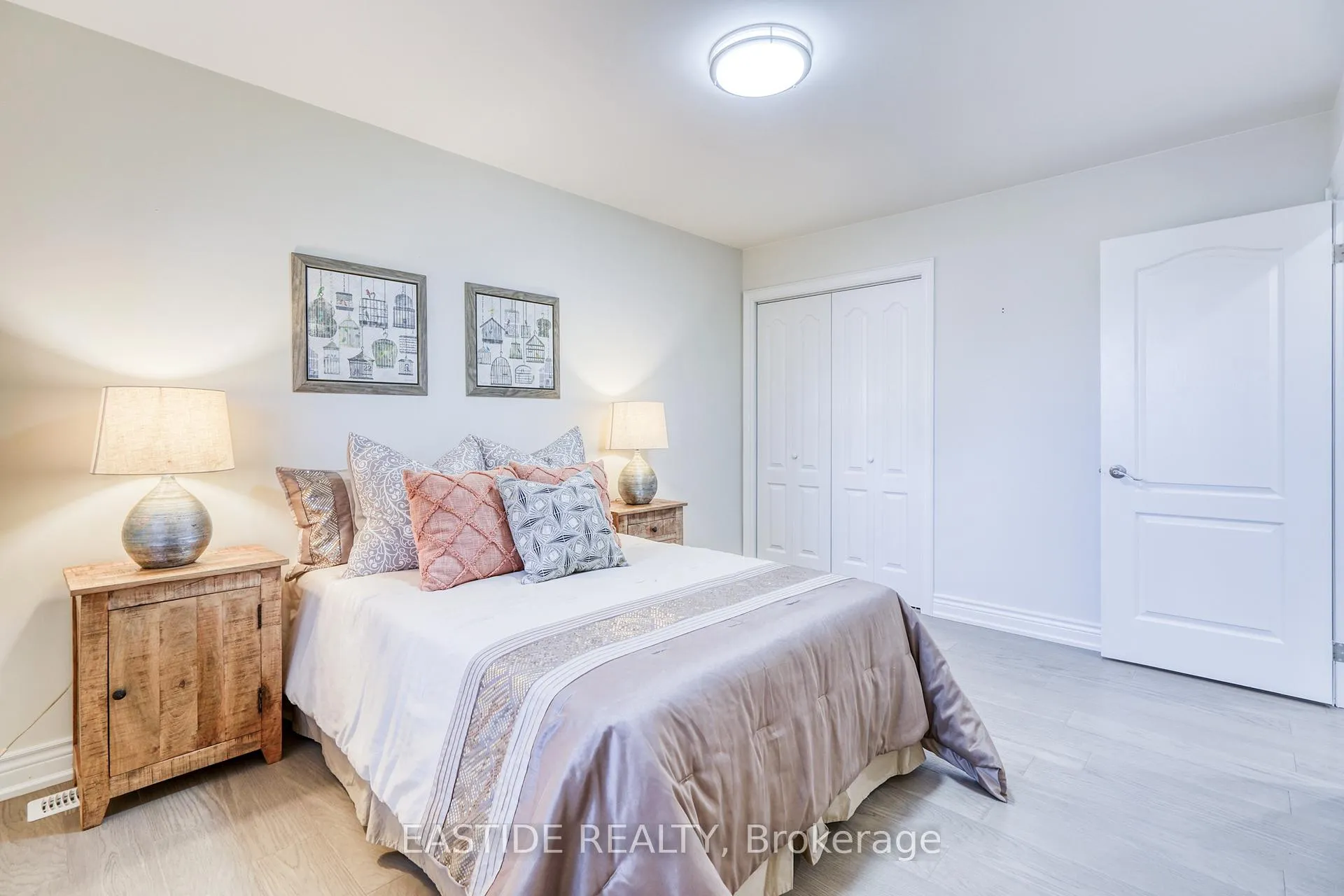 Photo 20 of 82 Miller Drive, Barrie, Edgehill Drive — HOMEH