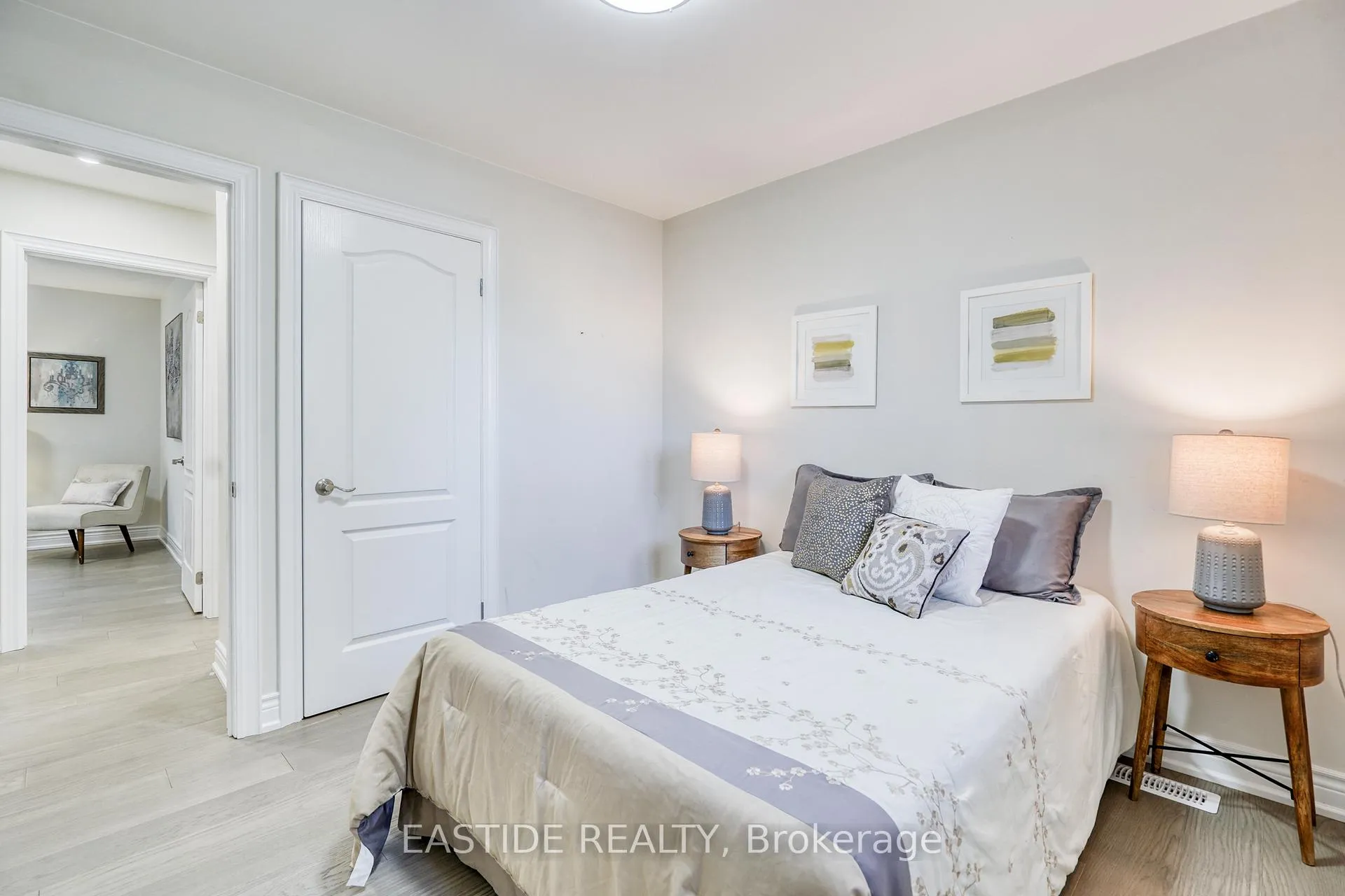 Photo 22 of 82 Miller Drive, Barrie, Edgehill Drive — HOMEH