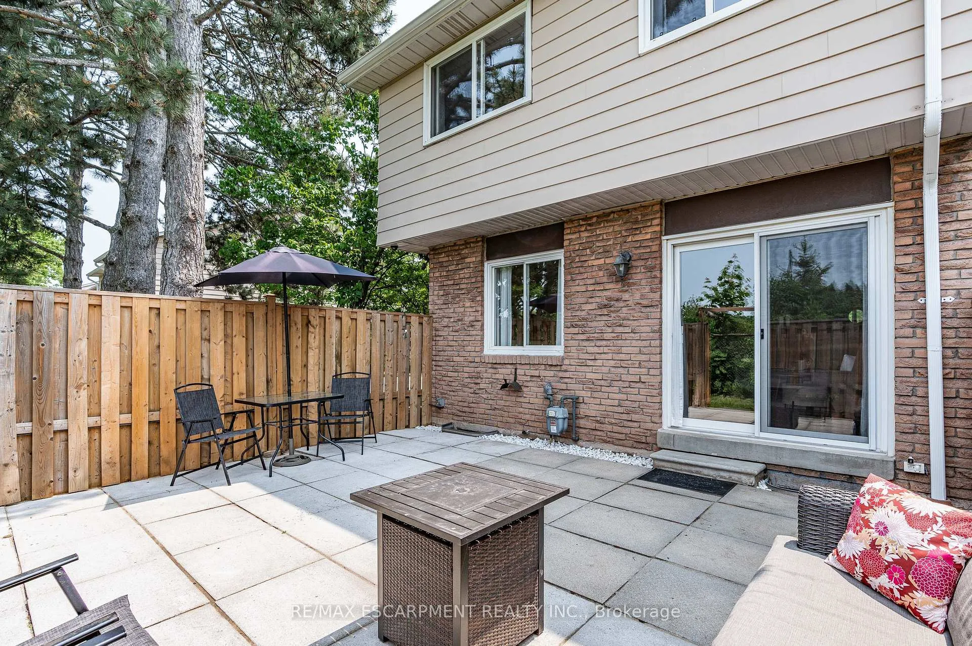 Photo 20 of Unit 1, 4197 Longmoor Drive, Burlington, Shoreacres — HOMEH