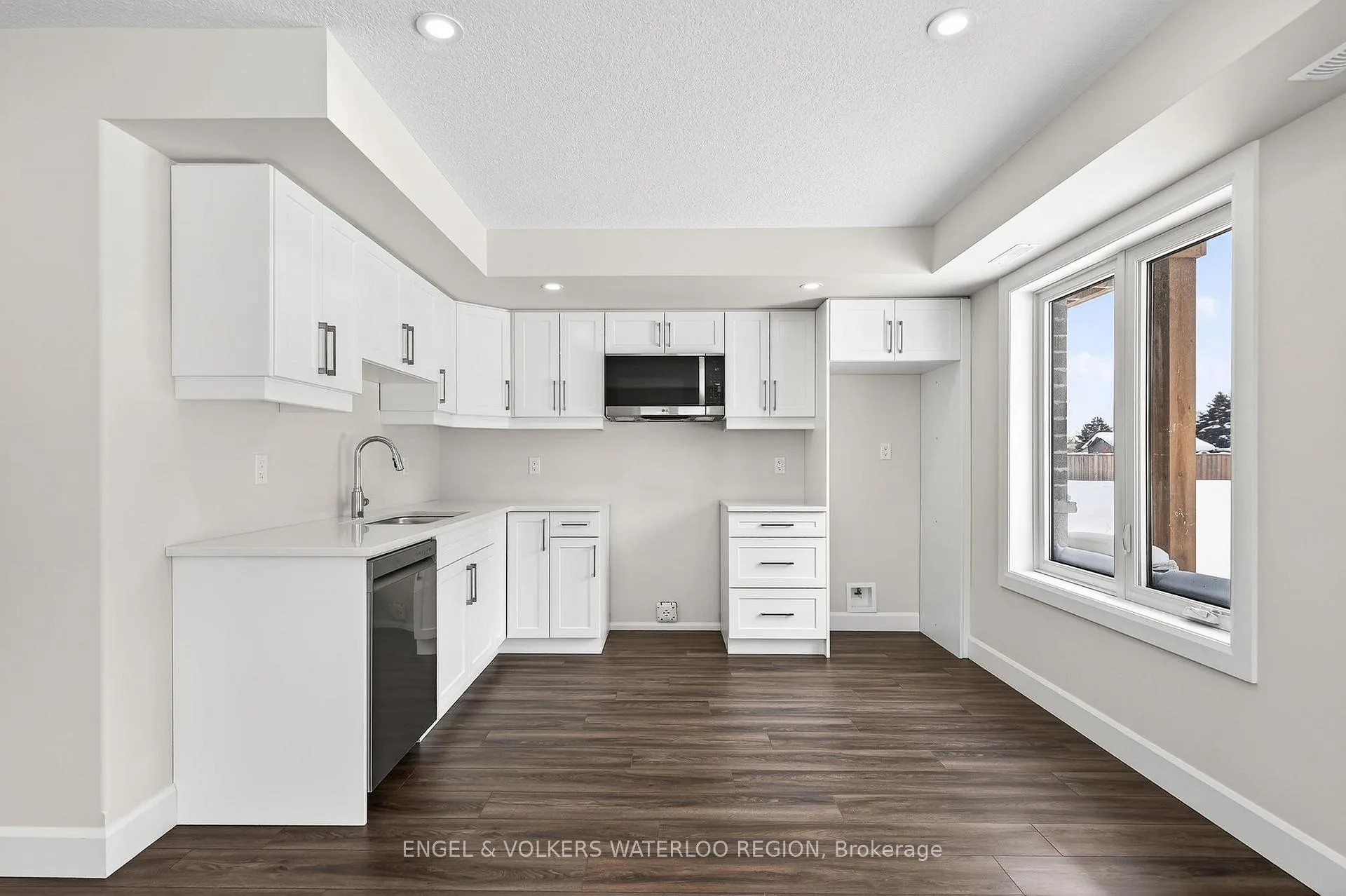 Photo 16 of Unit 50, 3202 Vivian Line, Stratford — HOMEH