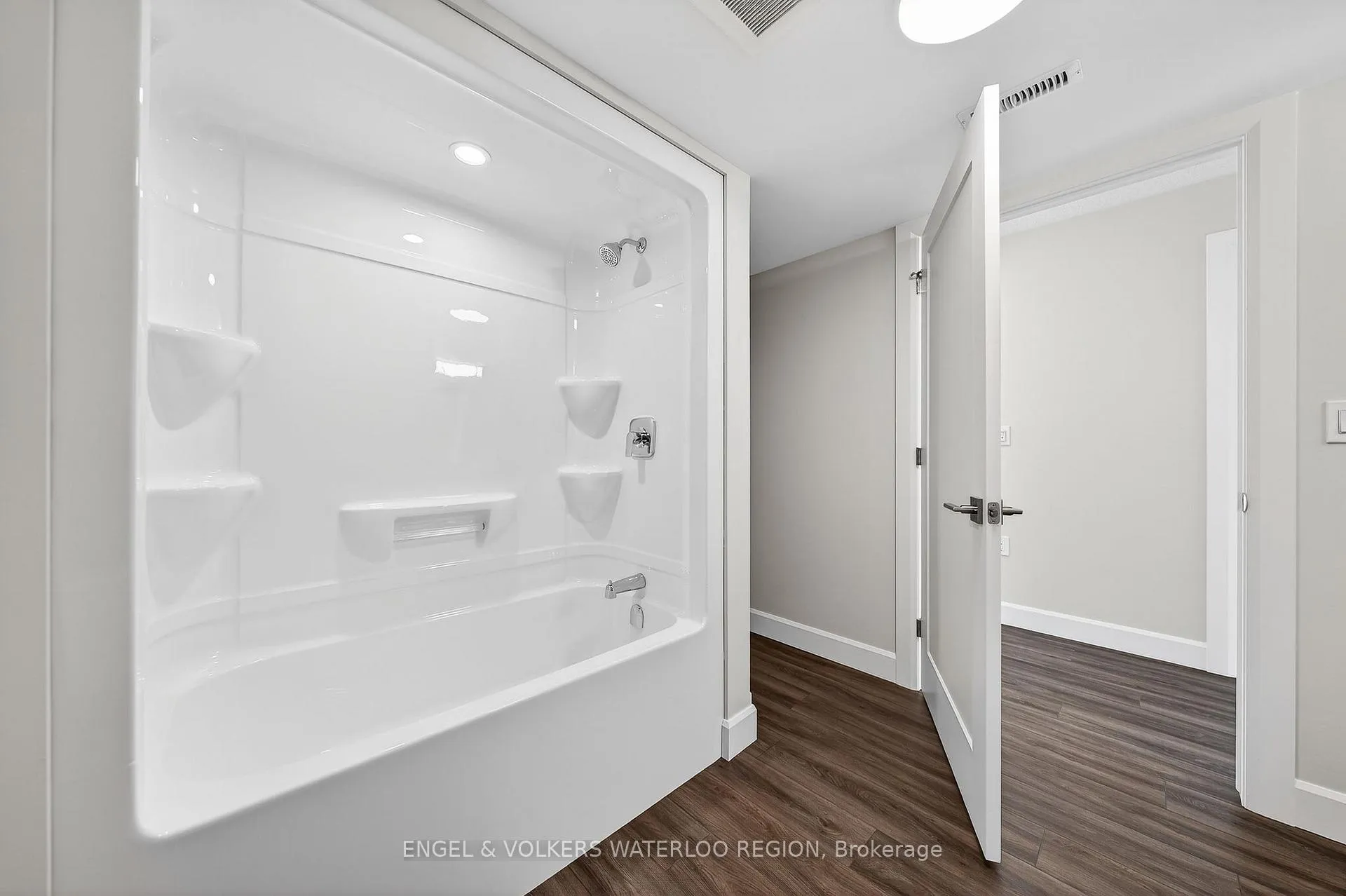 Photo 28 of Unit 50, 3202 Vivian Line, Stratford — HOMEH