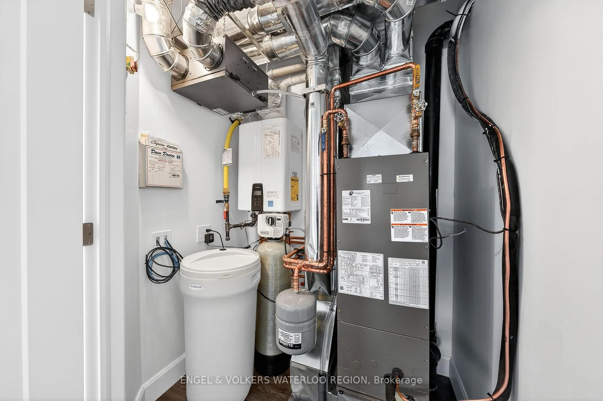Photo 30 of Unit 50, 3202 Vivian Line, Stratford — HOMEH