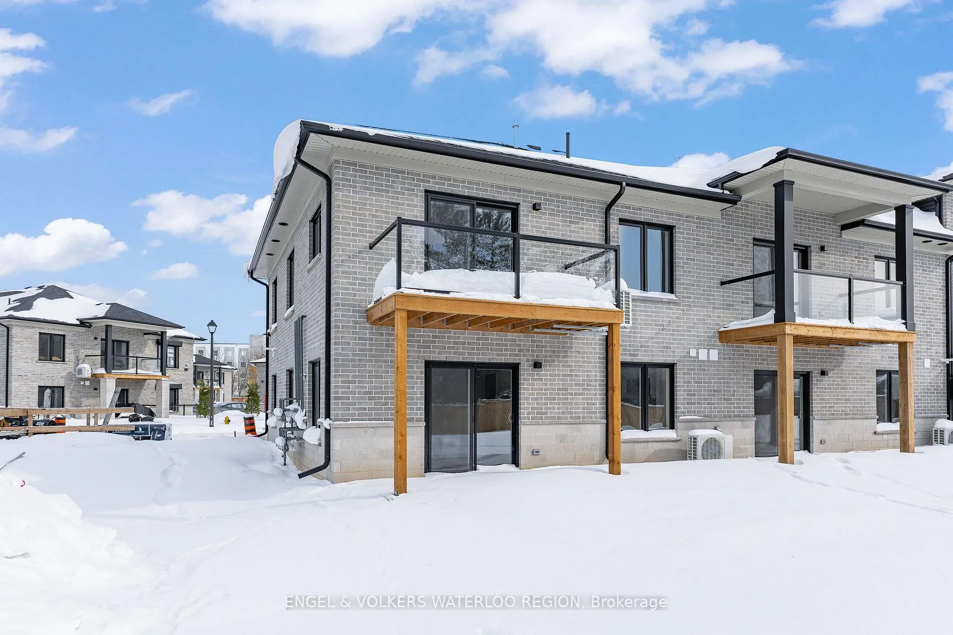 Photo 37 of Unit 50, 3202 Vivian Line, Stratford — HOMEH