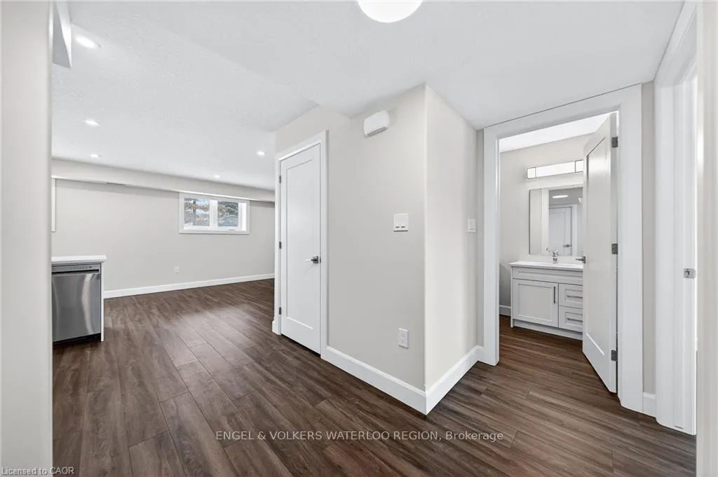 Photo 8 of Unit 46, 3202 Vivian Line, Stratford — HOMEH