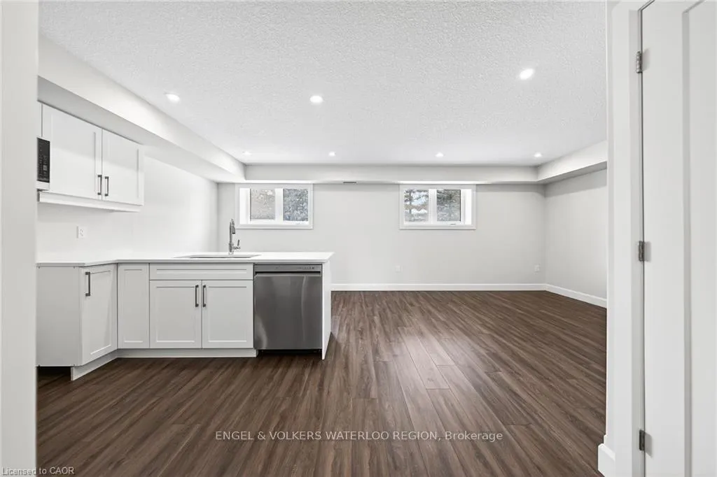 Photo 10 of Unit 46, 3202 Vivian Line, Stratford — HOMEH