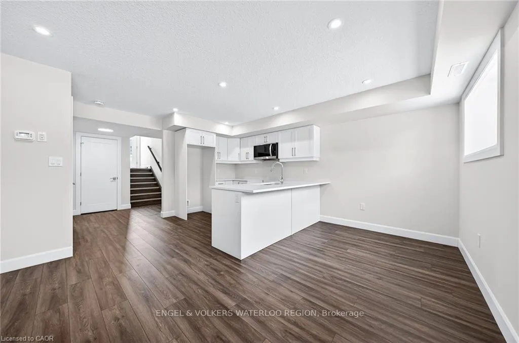Photo 12 of Unit 46, 3202 Vivian Line, Stratford — HOMEH