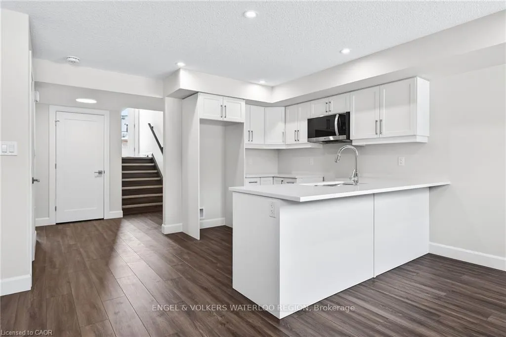 Photo 13 of Unit 46, 3202 Vivian Line, Stratford — HOMEH