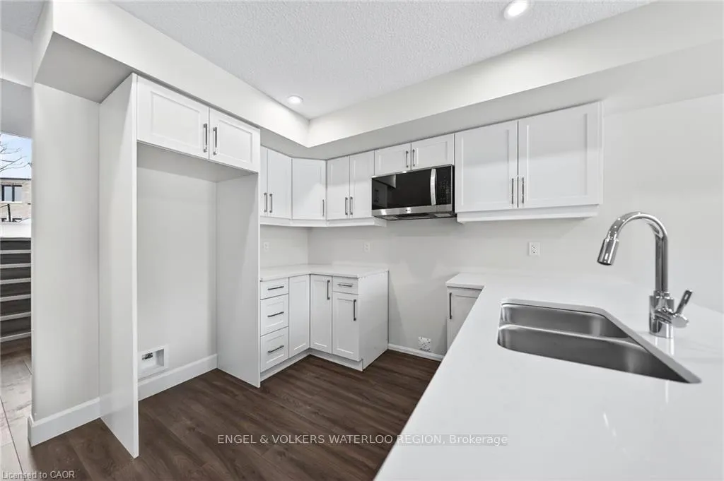 Photo 15 of Unit 46, 3202 Vivian Line, Stratford — HOMEH