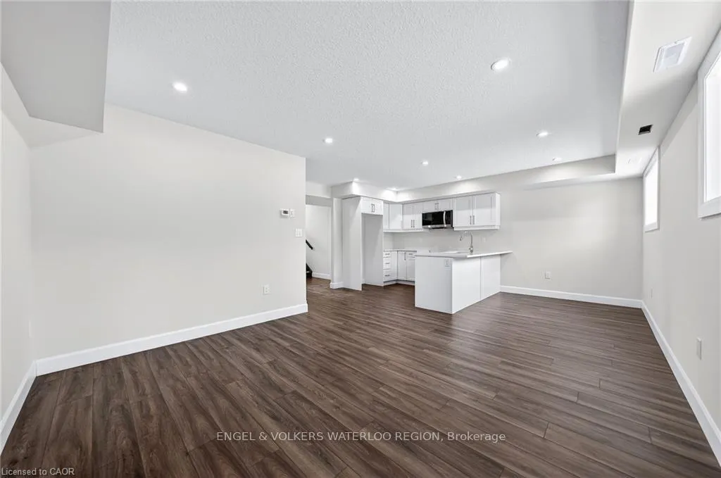 Photo 20 of Unit 46, 3202 Vivian Line, Stratford — HOMEH