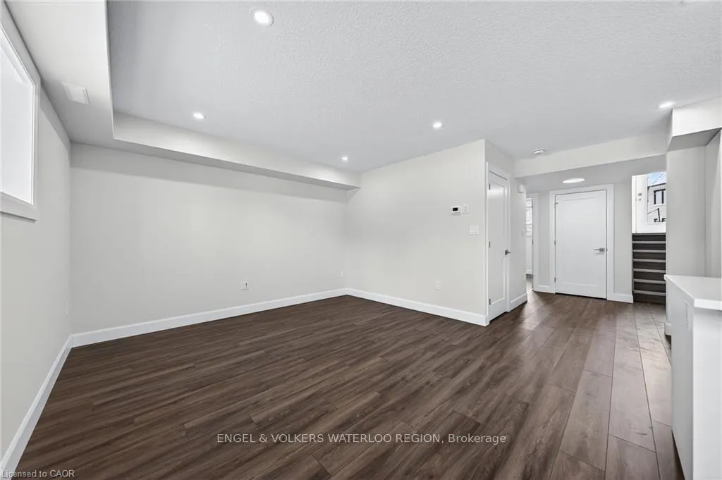 Photo 22 of Unit 46, 3202 Vivian Line, Stratford — HOMEH