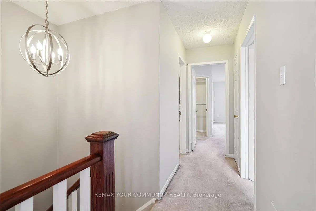 Photo 14 of 35 Timberview Drive, Vaughan, Patterson — HOMEH