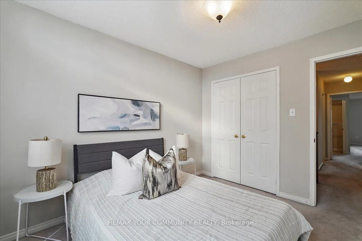 Photo 22 of 35 Timberview Drive, Vaughan, Patterson — HOMEH