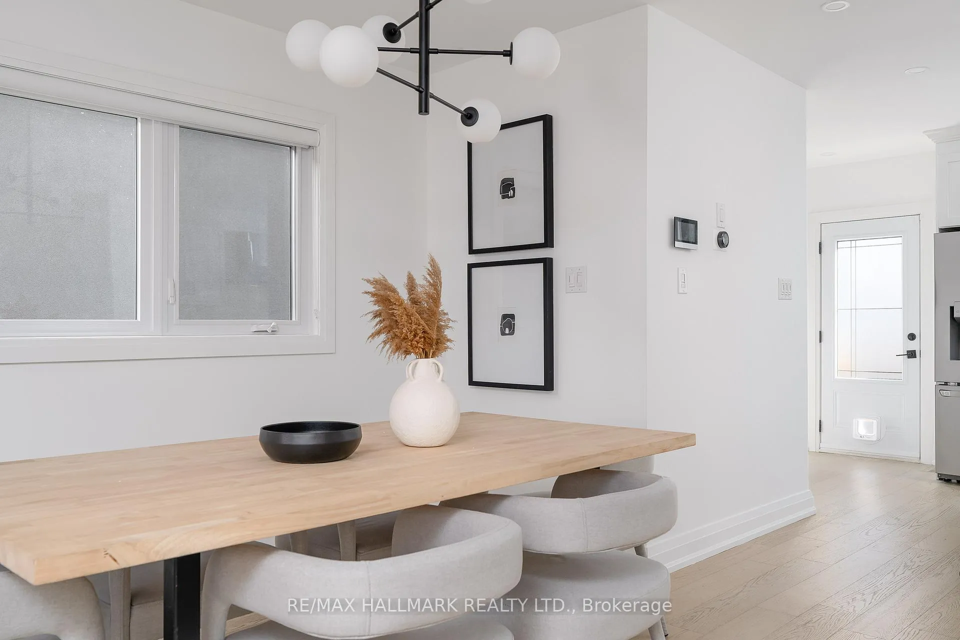 Photo 12 of 3 Thyra Avenue, Toronto, East York — HOMEH