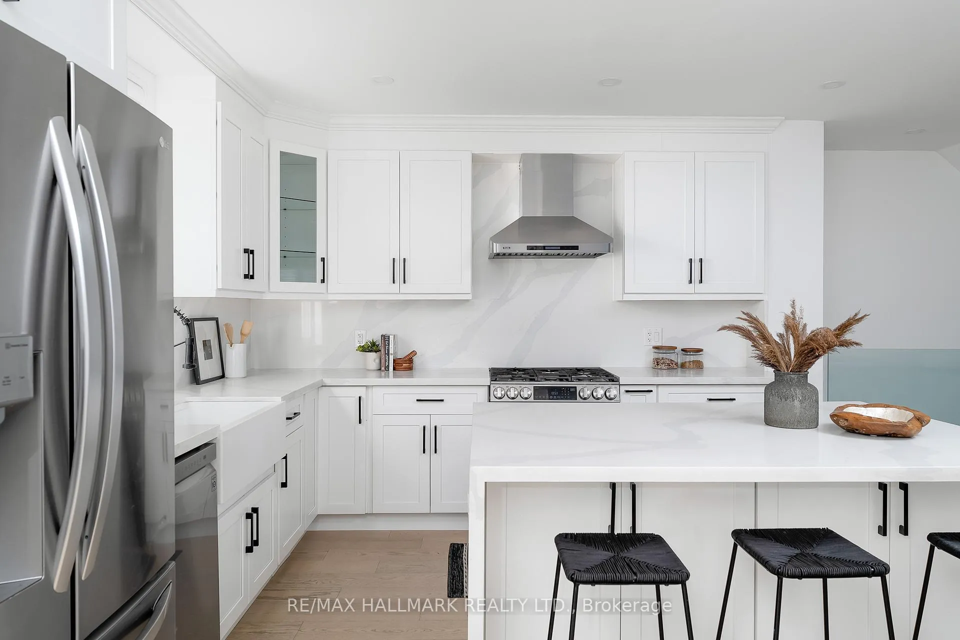 Photo 19 of 3 Thyra Avenue, Toronto, East York — HOMEH