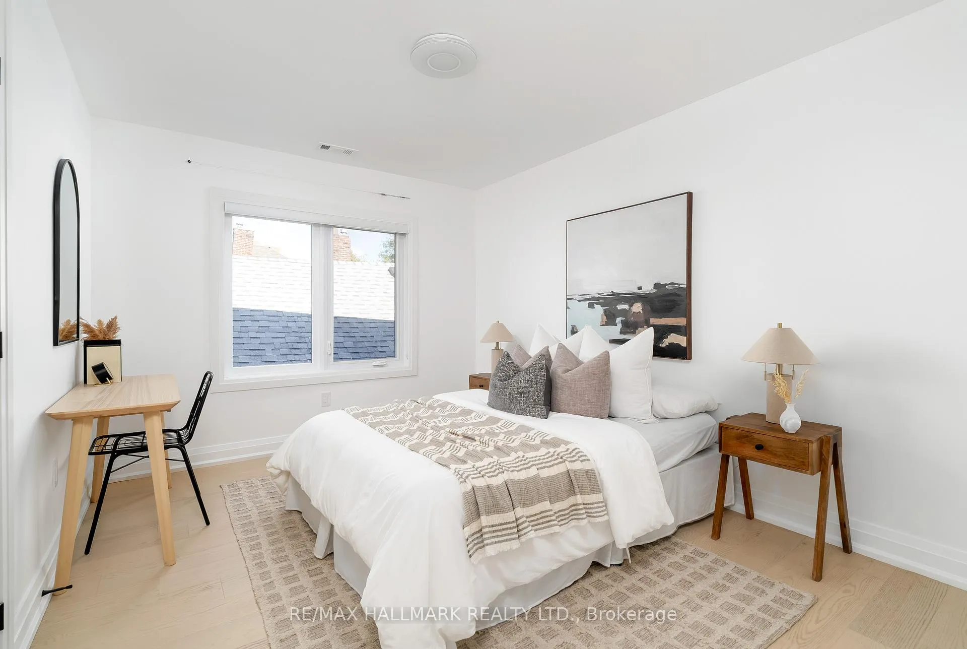 Photo 27 of 3 Thyra Avenue, Toronto, East York — HOMEH