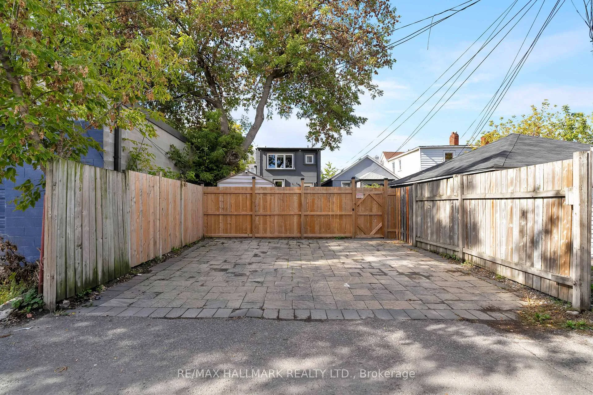 Photo 47 of 3 Thyra Avenue, Toronto, East York — HOMEH