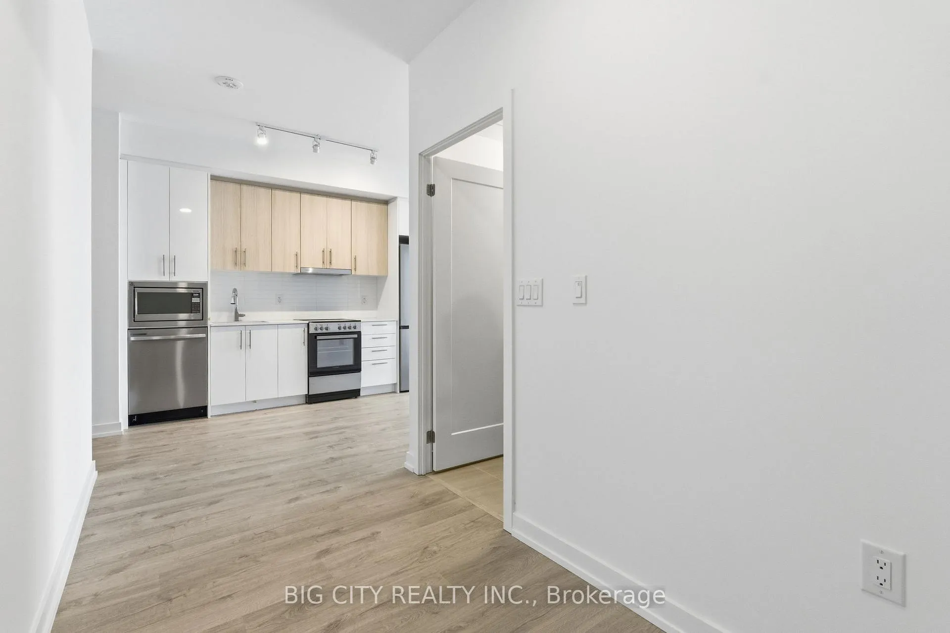 Photo 15 of Unit 1112, 9763 Markham Road, Markham, Greensborough — HOMEH