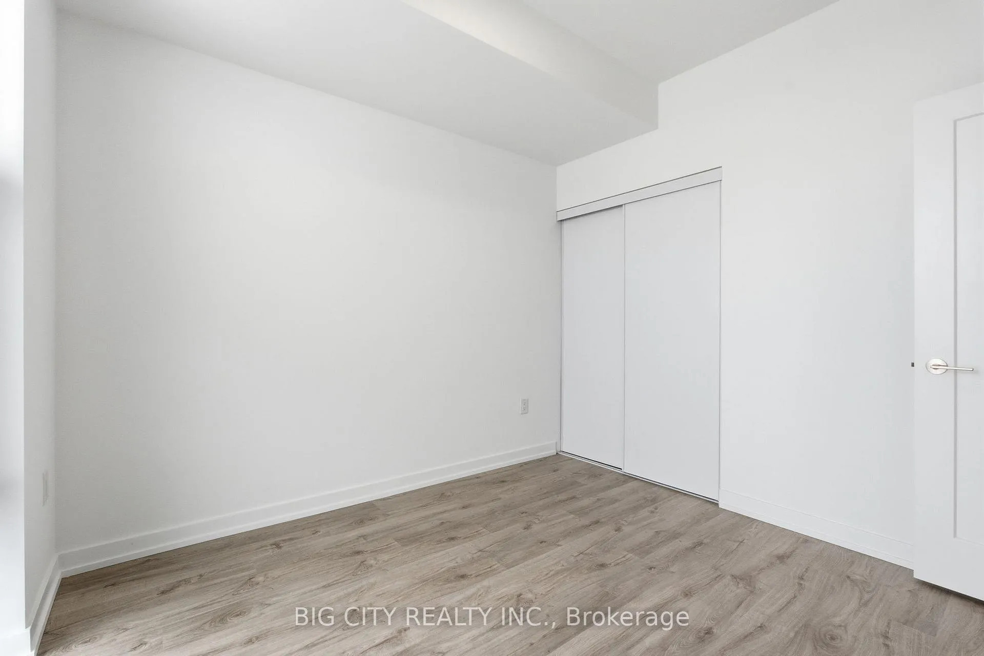 Photo 16 of Unit 1112, 9763 Markham Road, Markham, Greensborough — HOMEH