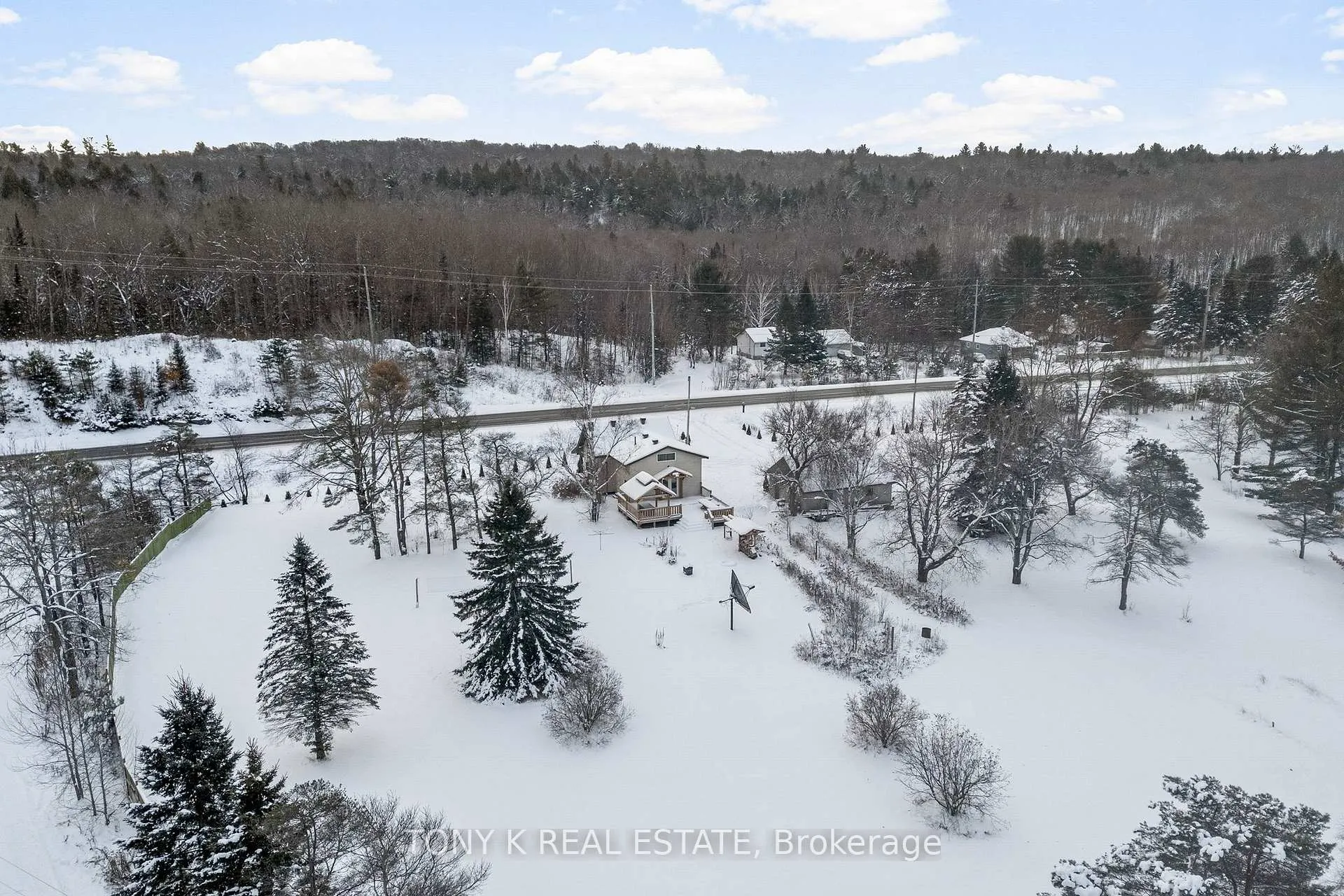 Photo 15 of 29325 Highway 28, Faraday — HOMEH