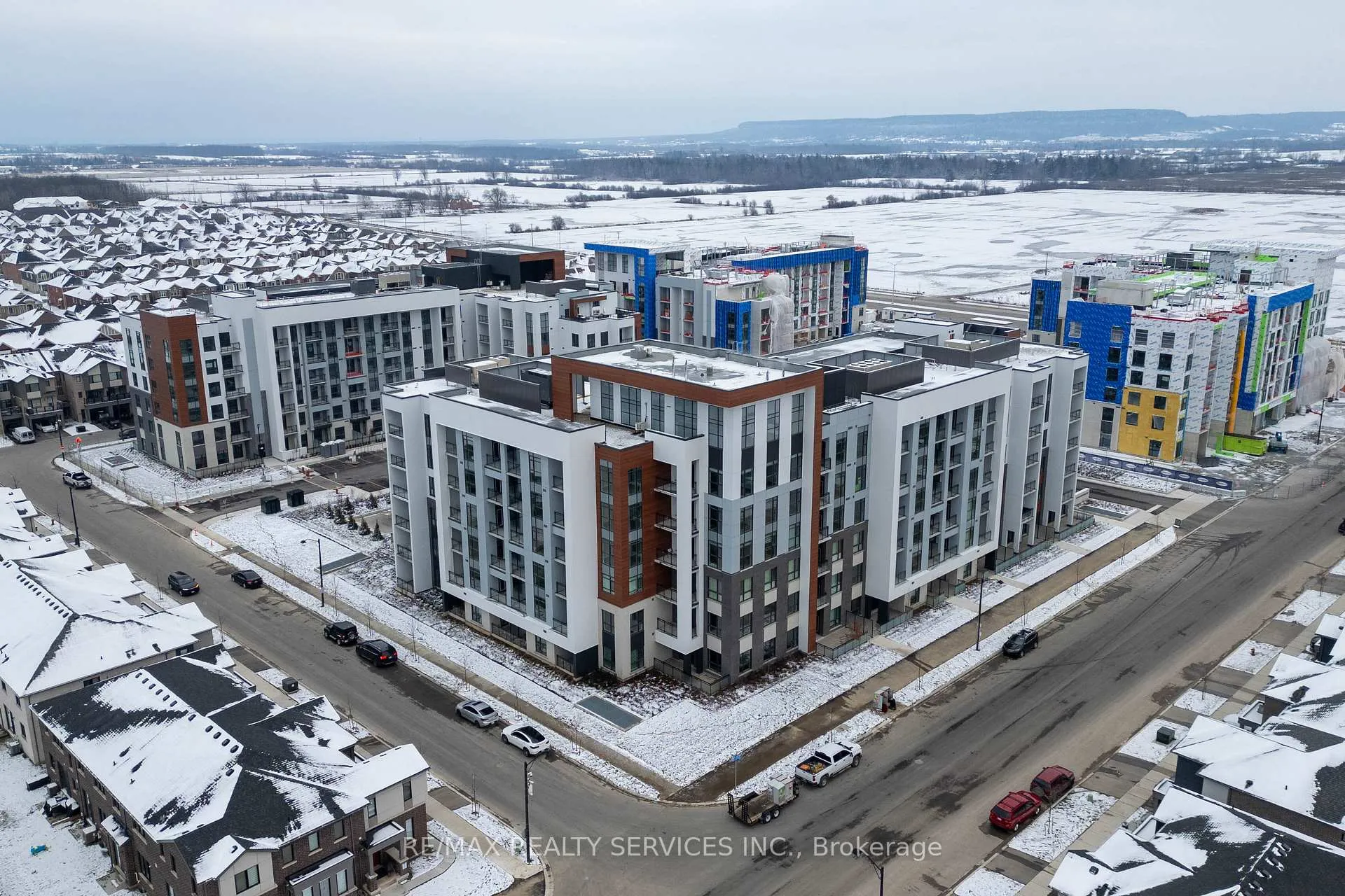Photo 1 of Unit 421, 460 Gordon Krantz Avenue, Milton, Walker — HOMEH