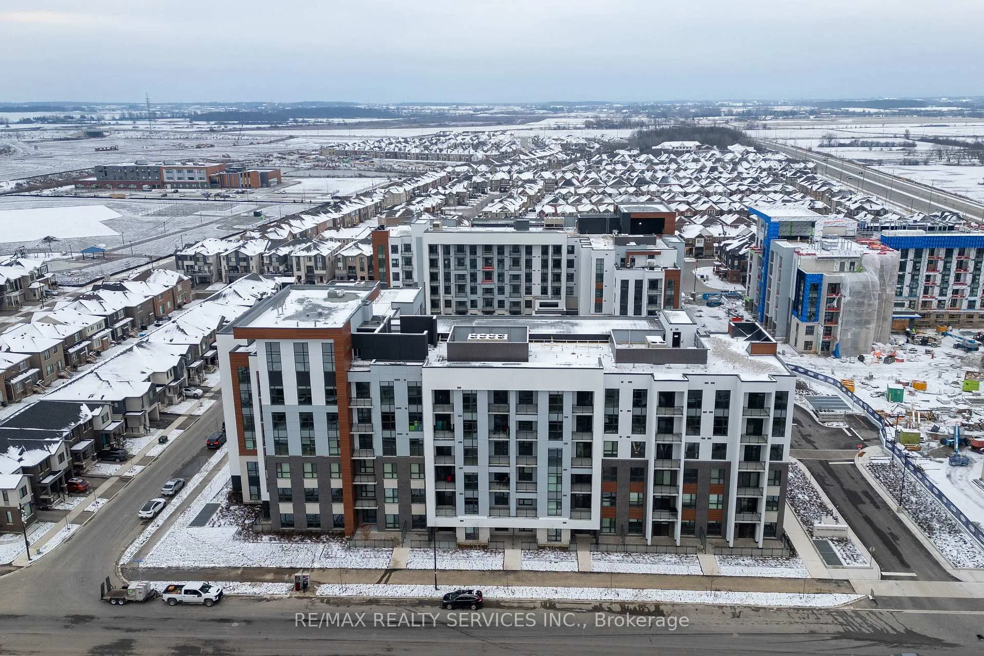 Photo 2 of Unit 421, 460 Gordon Krantz Avenue, Milton, Walker — HOMEH