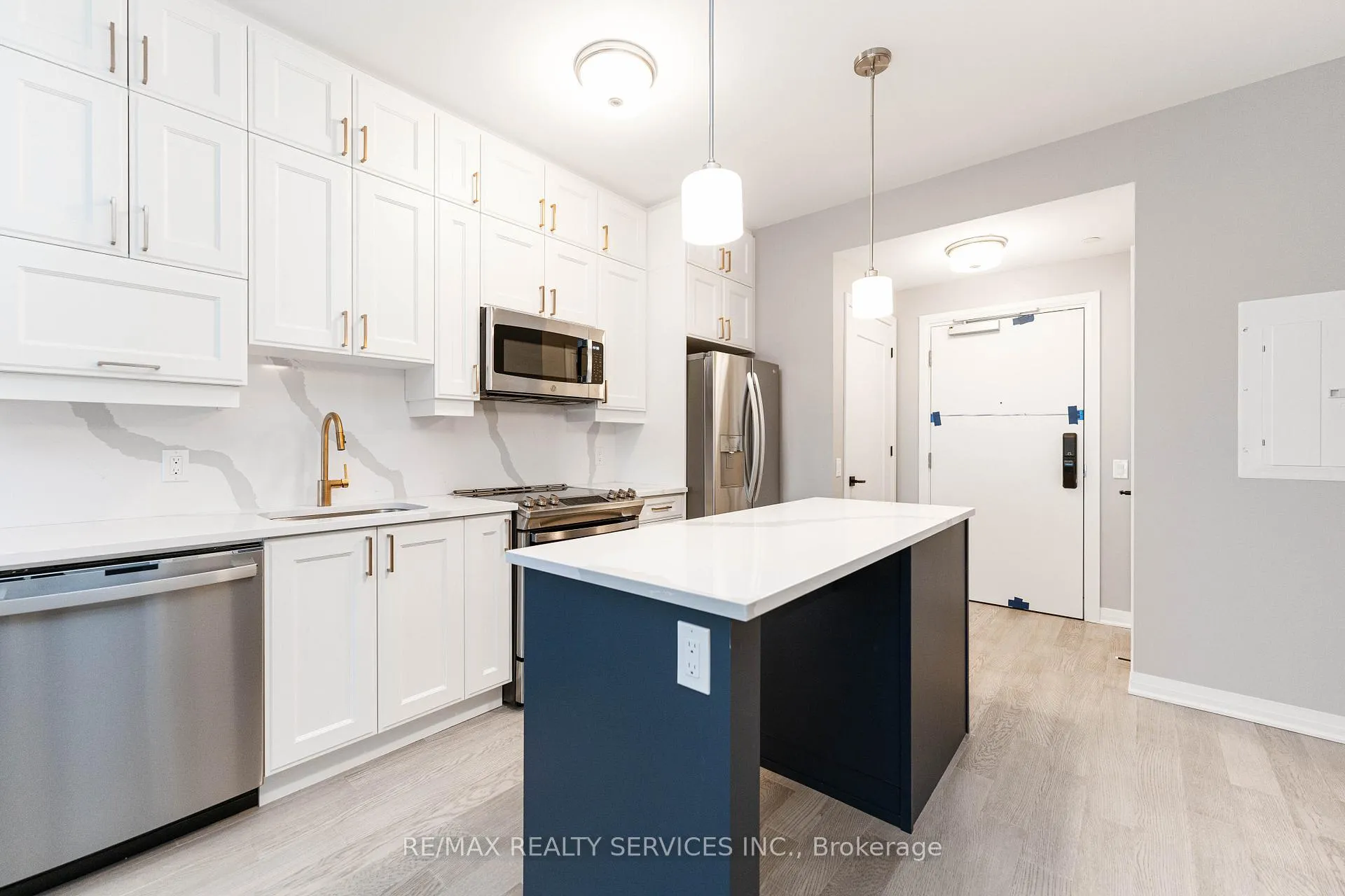 Photo 13 of Unit 421, 460 Gordon Krantz Avenue, Milton, Walker — HOMEH