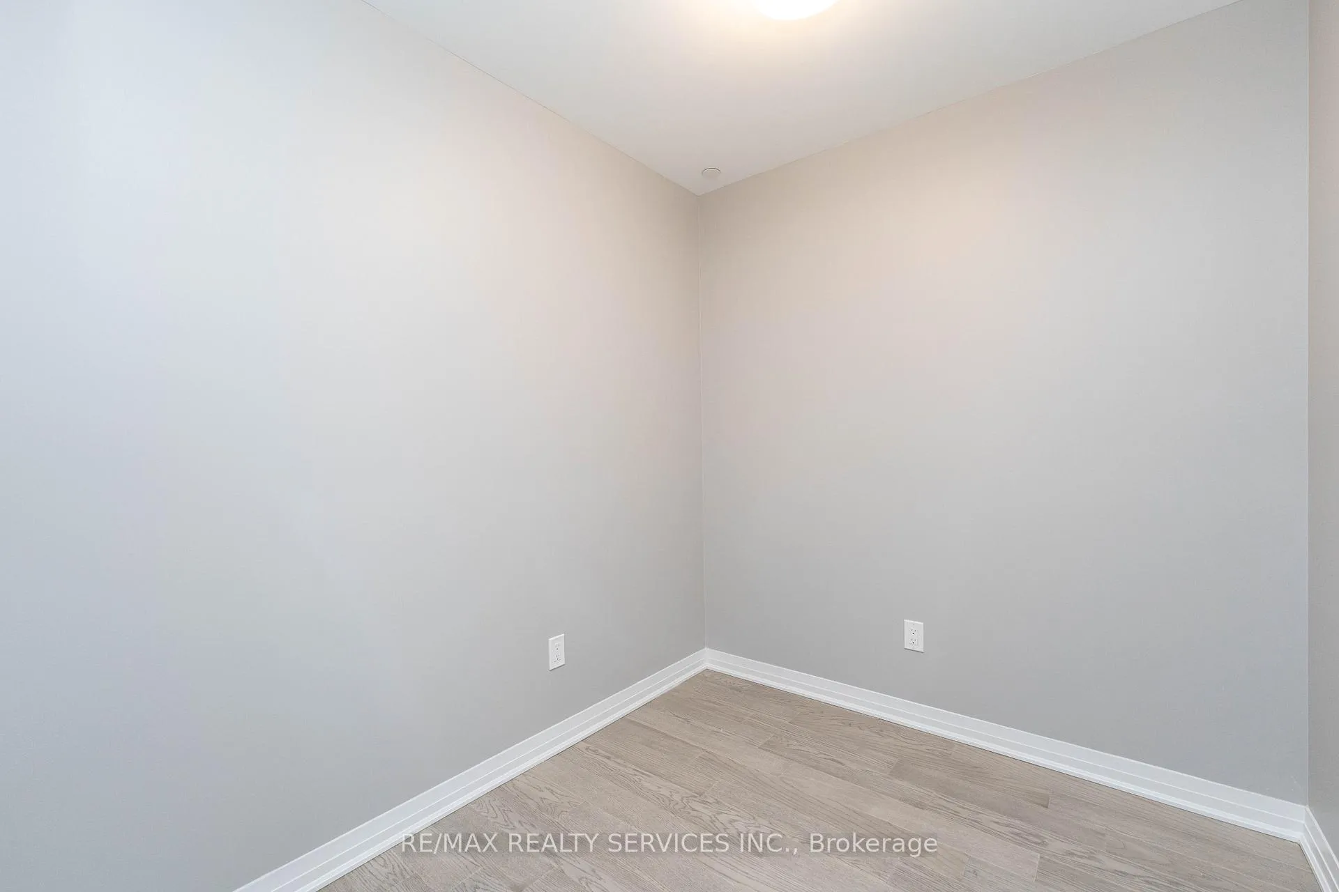 Photo 17 of Unit 421, 460 Gordon Krantz Avenue, Milton, Walker — HOMEH