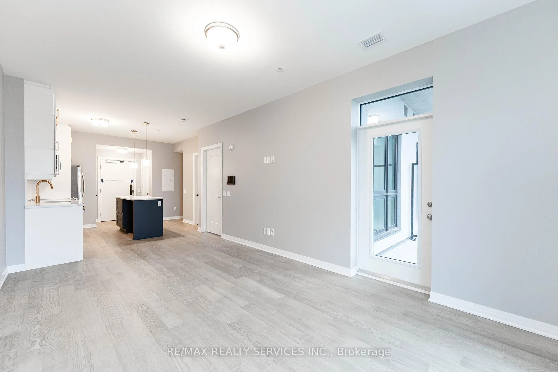 Photo 20 of Unit 421, 460 Gordon Krantz Avenue, Milton, Walker — HOMEH