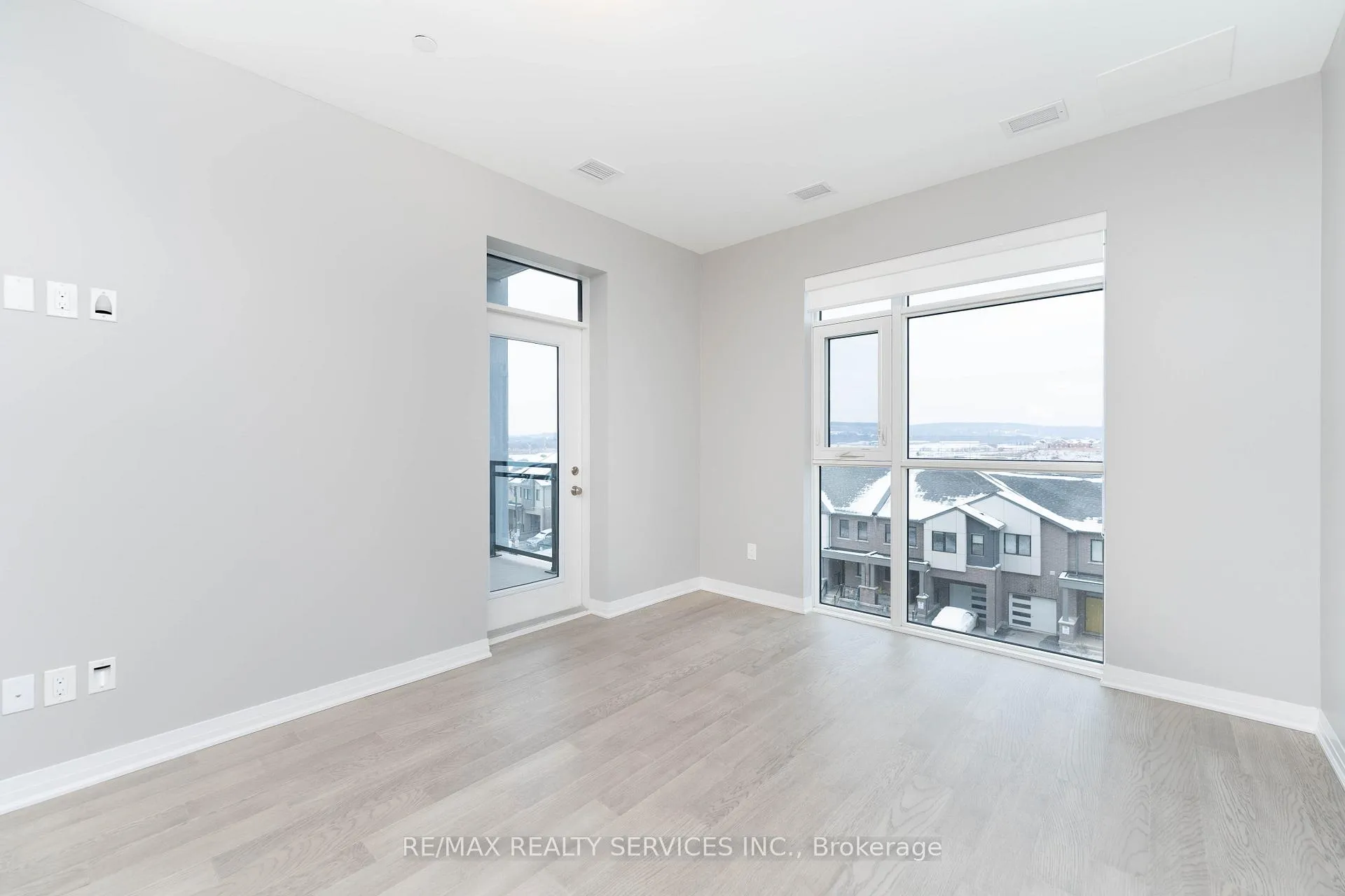 Photo 25 of Unit 421, 460 Gordon Krantz Avenue, Milton, Walker — HOMEH