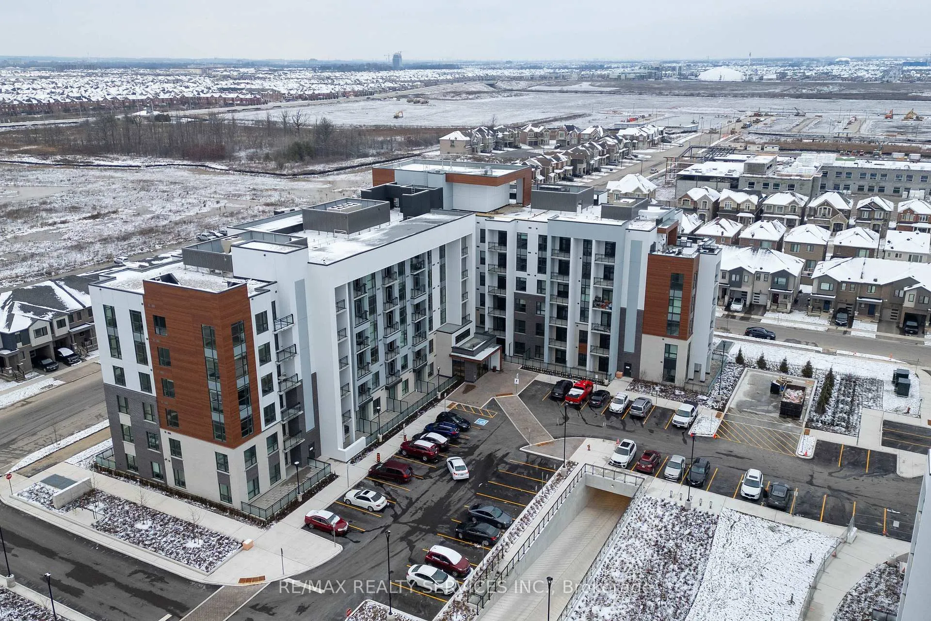 Photo 28 of Unit 421, 460 Gordon Krantz Avenue, Milton, Walker — HOMEH