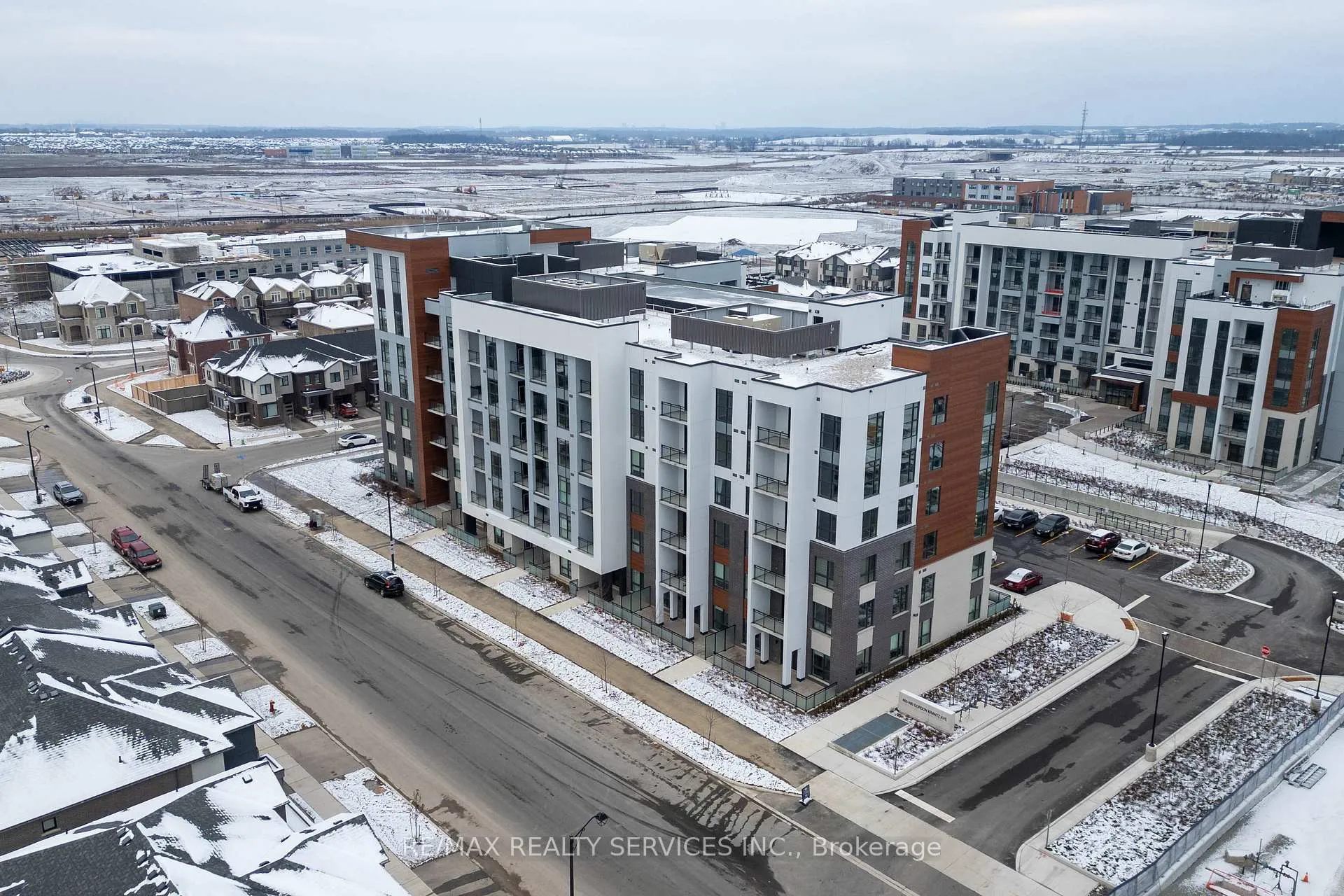 Photo 29 of Unit 421, 460 Gordon Krantz Avenue, Milton, Walker — HOMEH