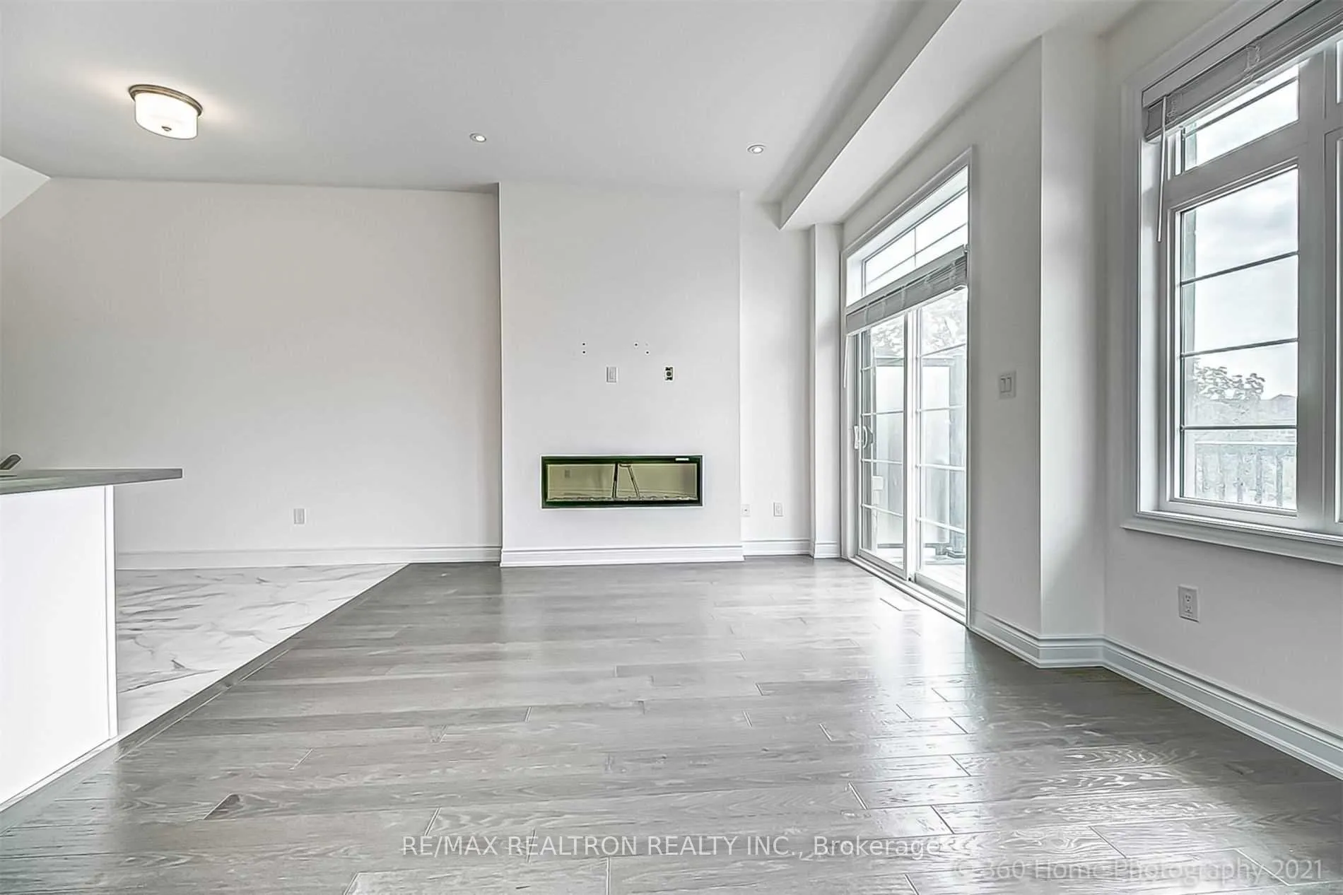 Photo 10 of 1 Fernhill Lane, Markham, Angus Glen — HOMEH
