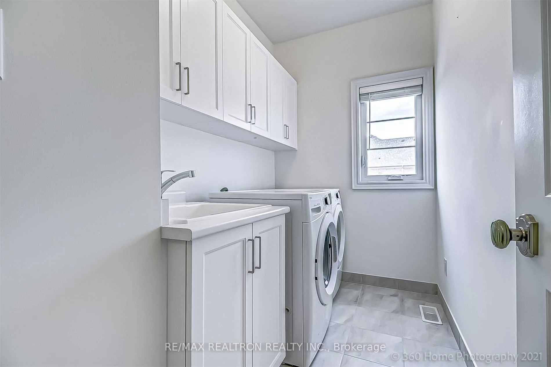 Photo 21 of 1 Fernhill Lane, Markham, Angus Glen — HOMEH