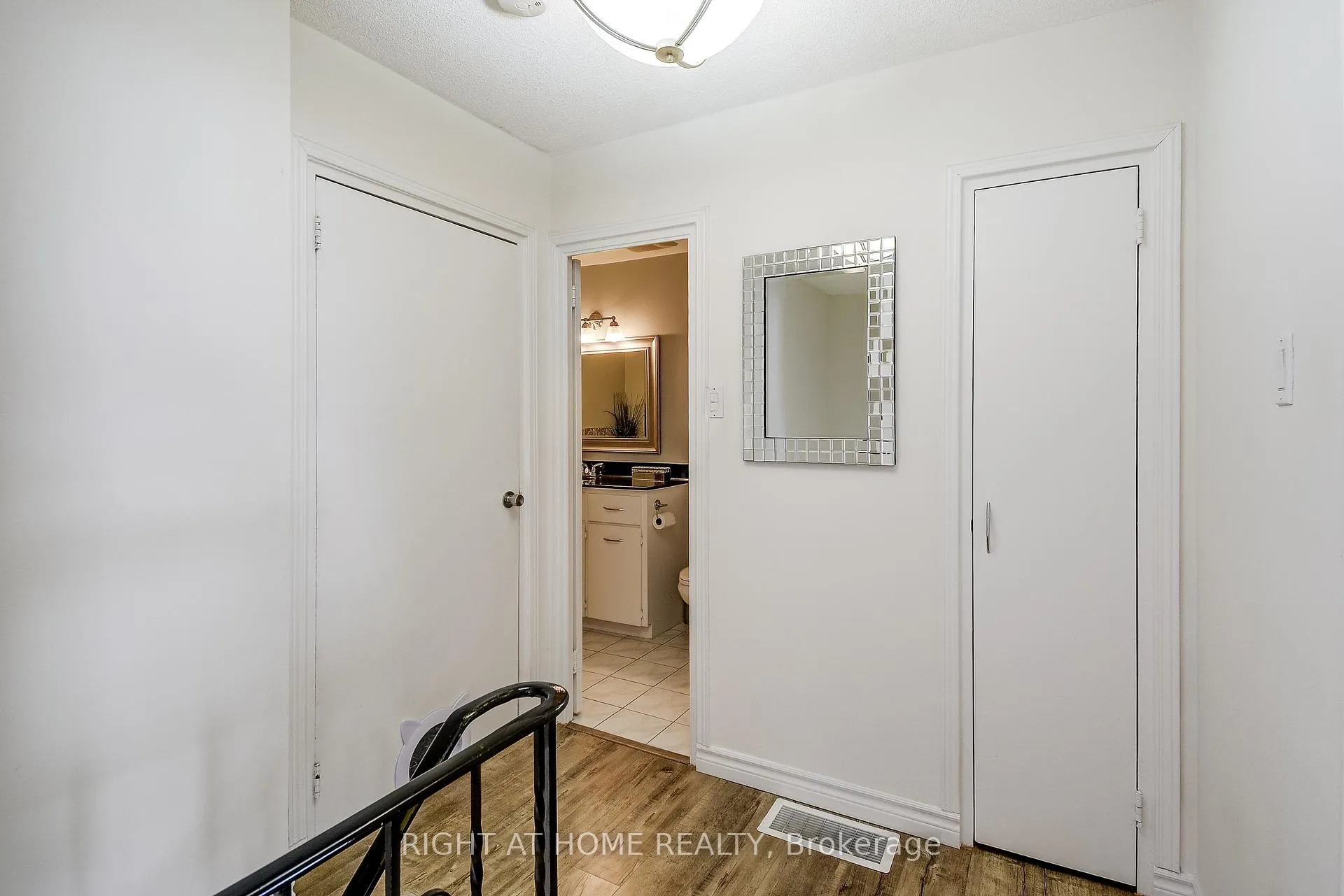 Photo 33 of Unit 6, 475 Claridge Road, Burlington, Roseland — HOMEH