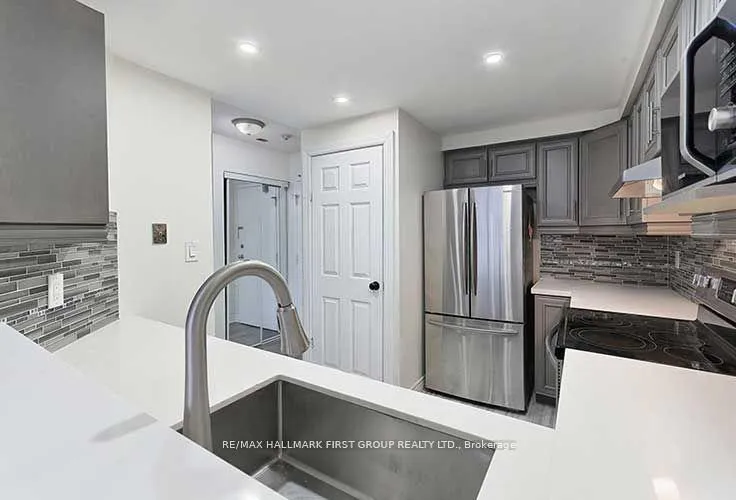 Photo 6 of Unit 1012, 711 Rossland Road E, Whitby, Pringle Creek — HOMEH