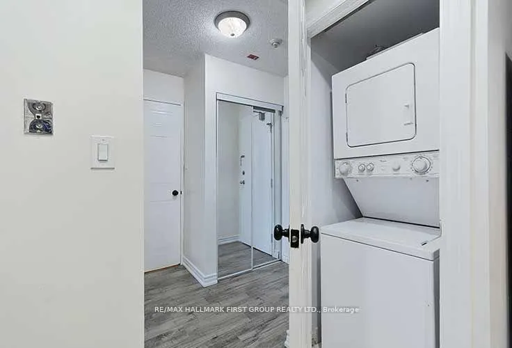 Photo 14 of Unit 1012, 711 Rossland Road E, Whitby, Pringle Creek — HOMEH