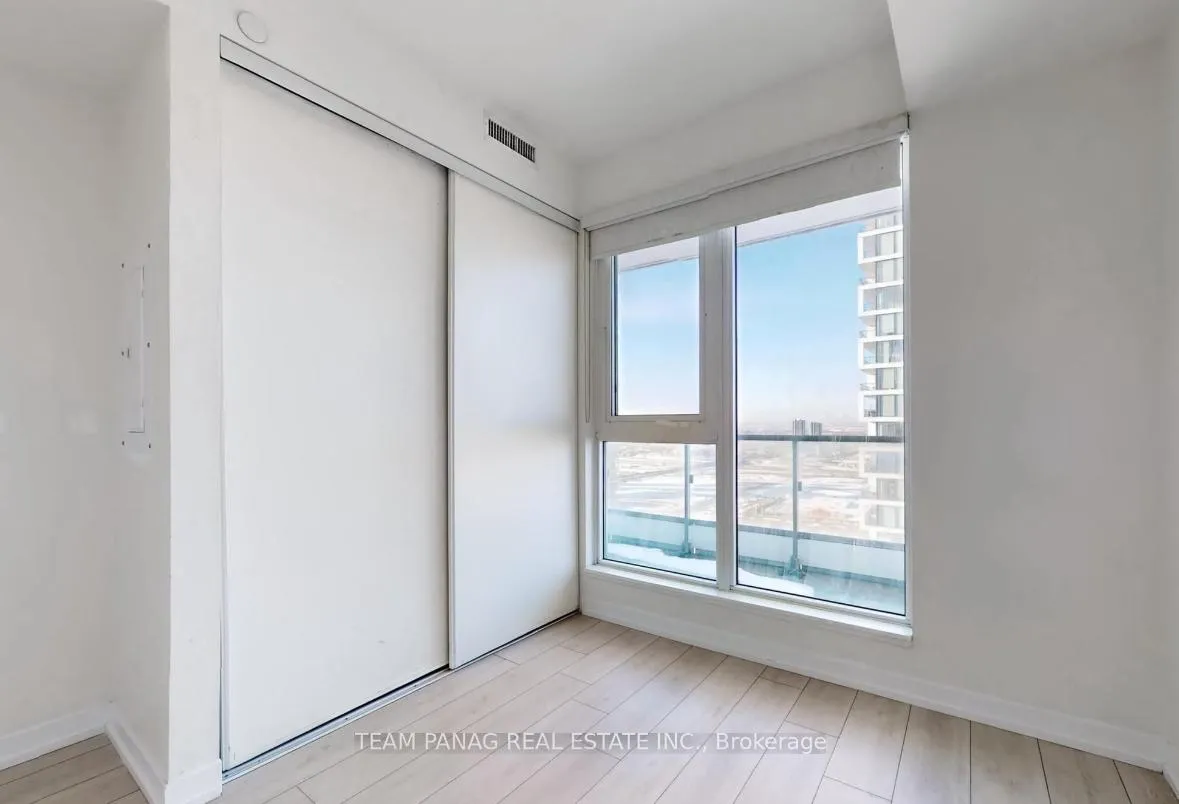 Photo 14 of Unit 3011, 950 Portage Parkway, Vaughan, Vaughan Corporate Centre — HOMEH