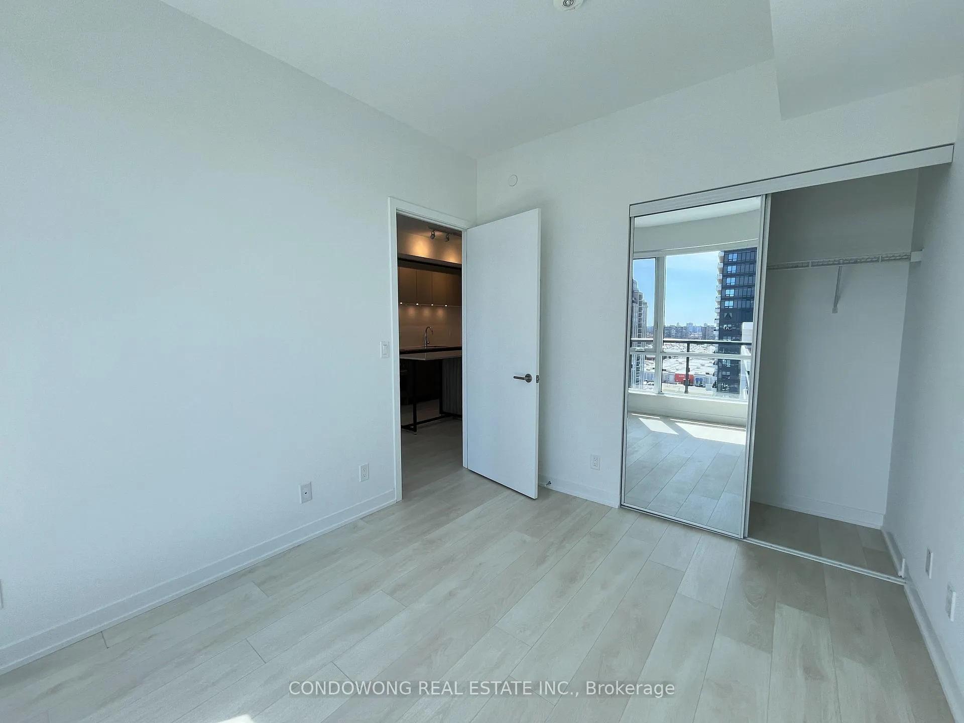 Photo 6 of Unit 1520, 7950 Bathurst Street, Vaughan, Beverley Glen — HOMEH