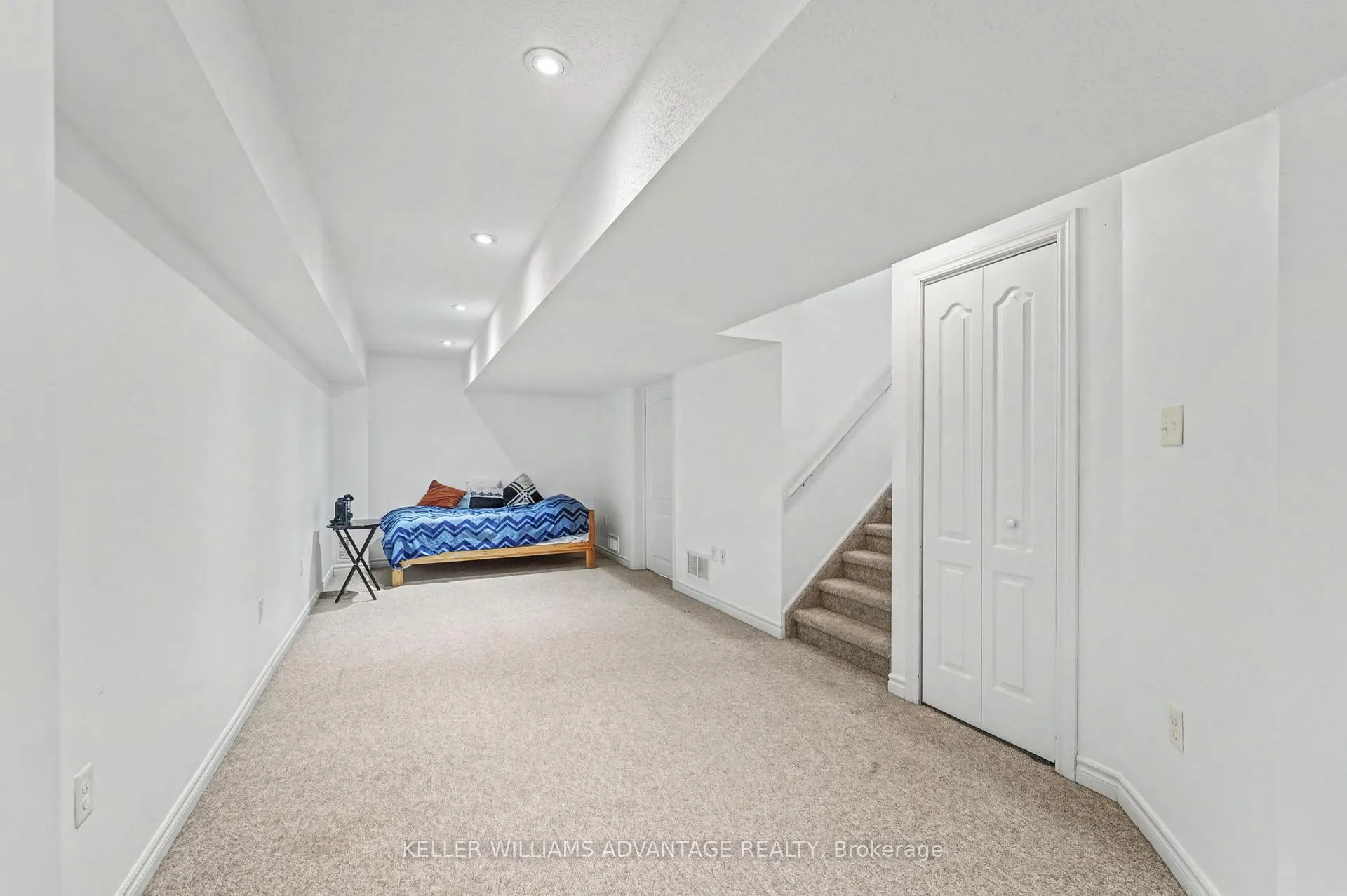 Photo 32 of Unit 25, 25 Southwoods Crescent, Barrie, Holly — HOMEH