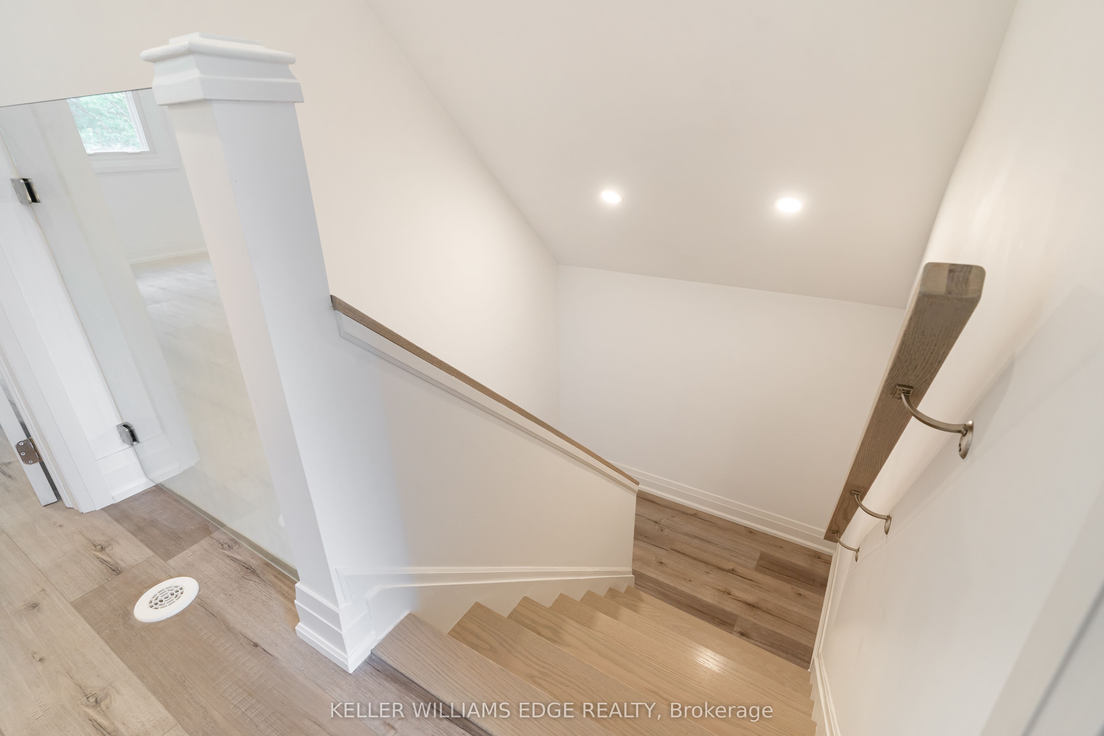 Photo 24 of 367 Hillside Avenue, Hamilton, Glenview — HOMEH