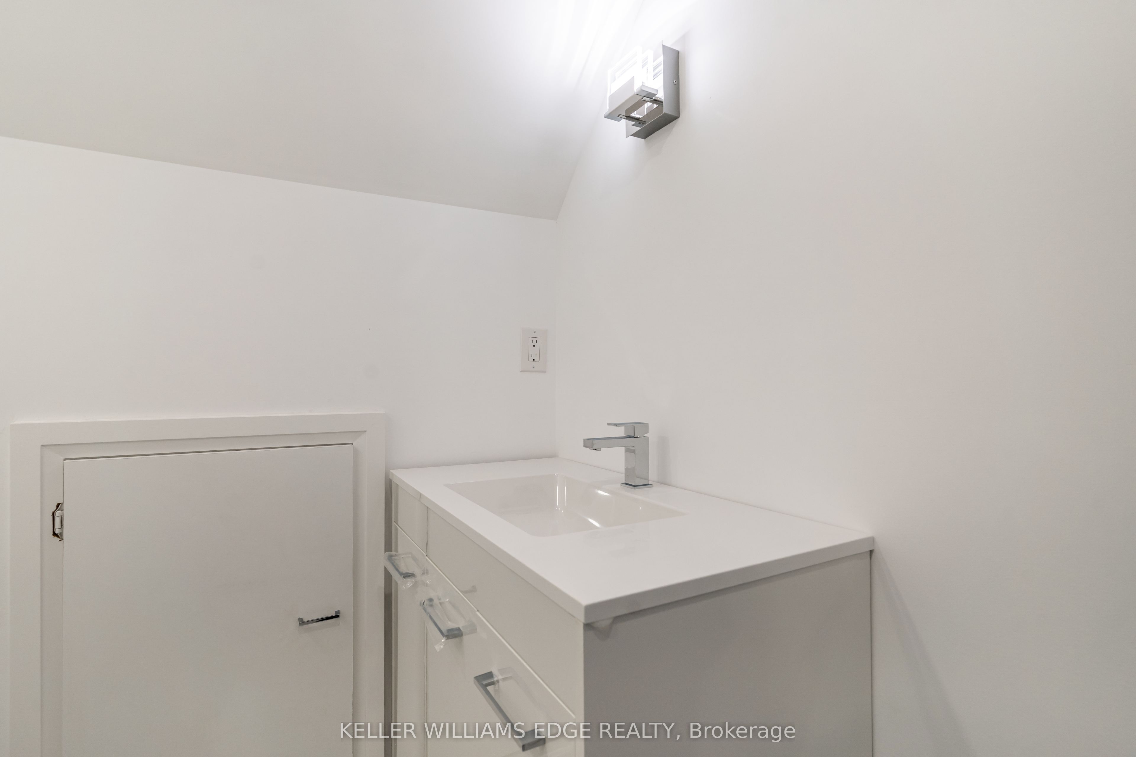 Photo 21 of 367 Hillside Avenue, Hamilton, Glenview — HOMEH