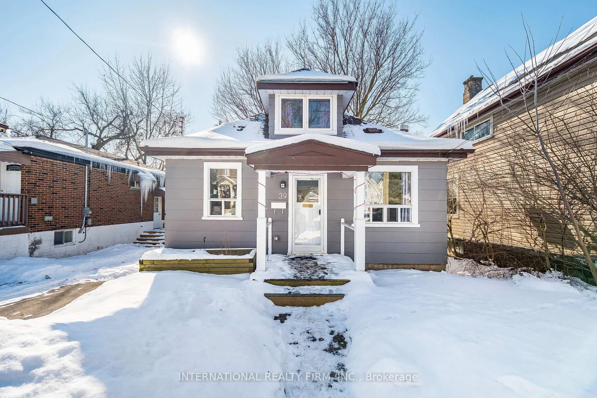 Photo 2 of 39 Holmes Avenue, Hamilton, Ainslie Wood — HOMEH