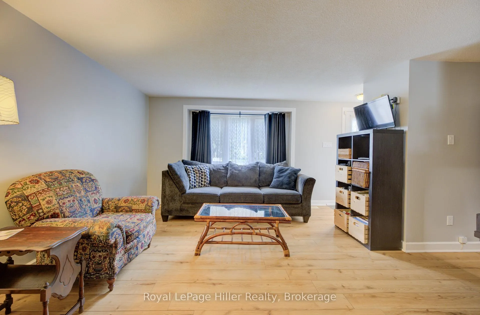 Photo 9 of 56 Crehan Crescent, Stratford — HOMEH