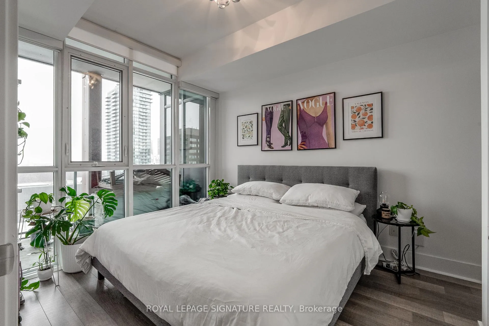 Photo 9 of Unit 1705, 32 Davenport Road, Toronto, The Annex — HOMEH