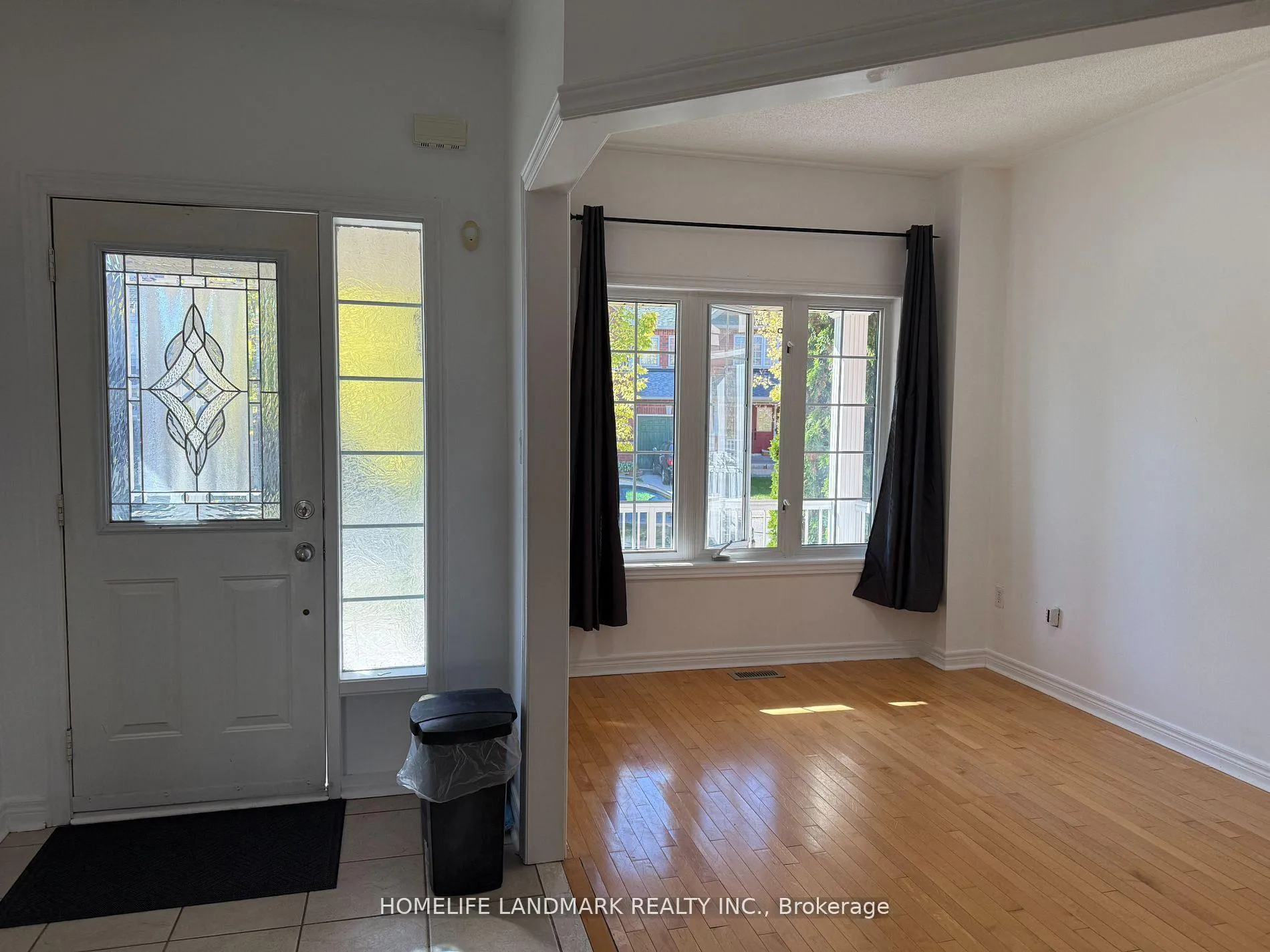 Photo 1 of 37 Osmond Appleton Road, Markham, Greensborough — HOMEH